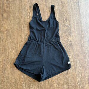 Vuori Shorts Romper | Small | EXCELLENT